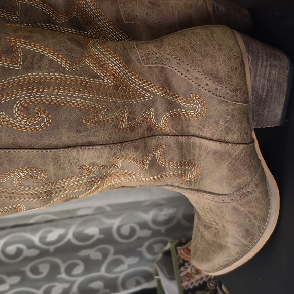 Western Cowgirl  Chunky Heel Mid Calf Snip Toe Vintage Tan Cowboy Boots 9.5 - Picture 9 of 14